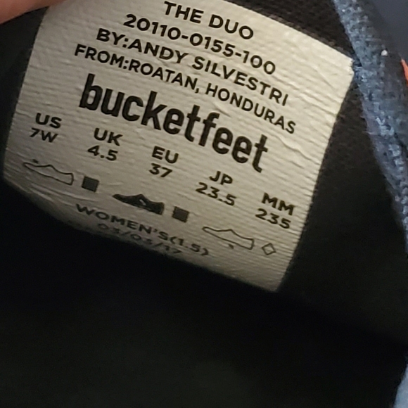 BUCKETFEET SLIP ON SNEAKERS SZ 7 - Picture 10 of 11